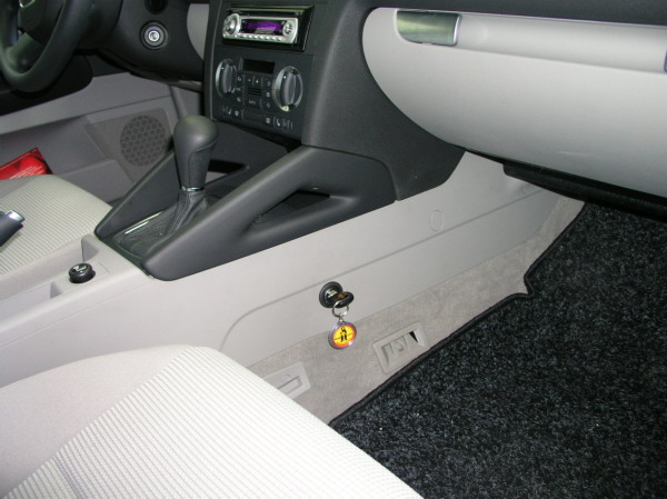 Audi A3 (8P) (Aut./DSG, fehér váltókulissza), 2003-2009 /962R/