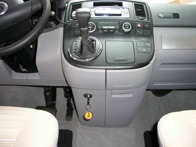 Volkswagen Transporter T5 (automata/Szekvenciális) 2003-2009 /861W/